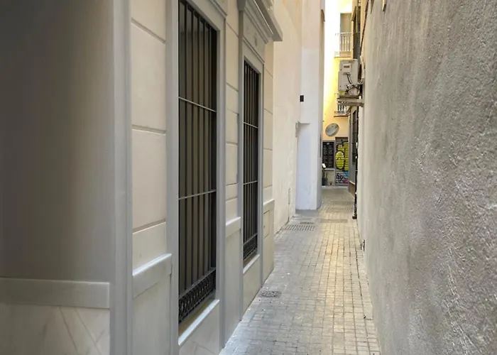 Picasso Centre 1c Малага